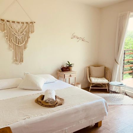 W24墾丁民宿墾丁大街一館bnb Екстер'єр фото