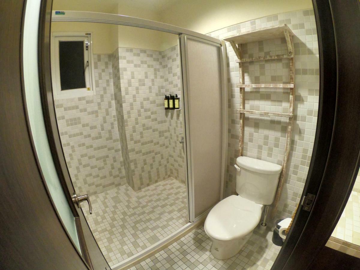 W24墾丁民宿墾丁大街一館bnb Екстер'єр фото